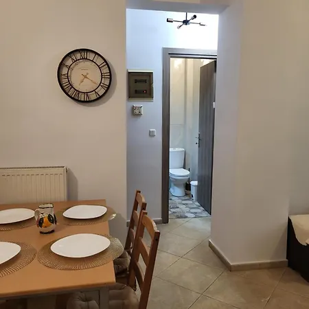 Julia Ground Floor 200m From Sea Apartment Nea Kallikrateia